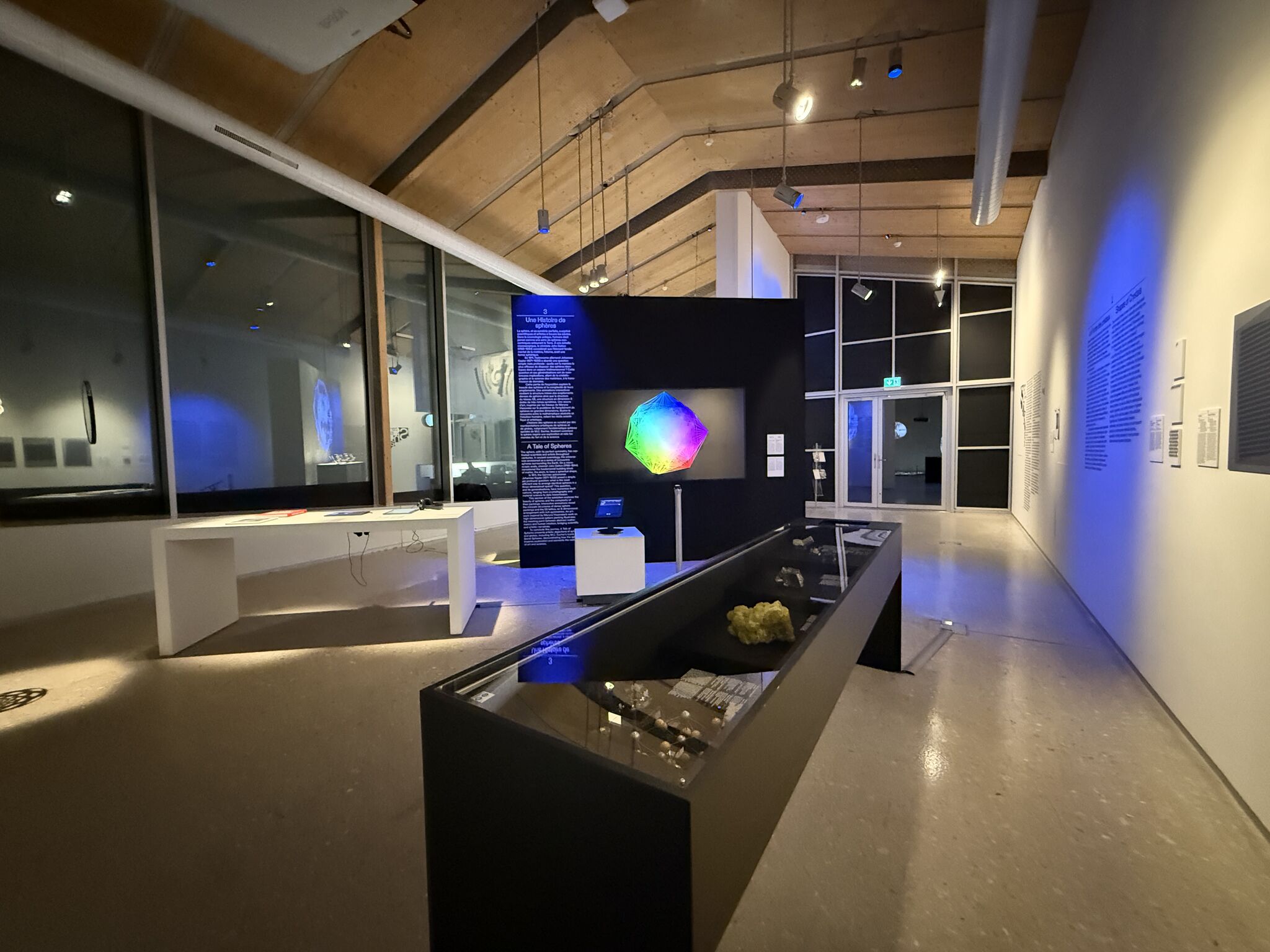 Visualization of the E8 polytope roots